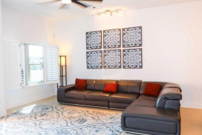 La Isla C206 condo